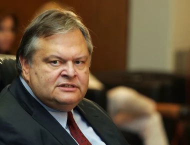 Βενιζέλος: Η «καθαρή έξοδος» κατέρρευσε ως αφήγημα σε όλες τις εκδοχές του